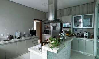 Imagem 5: Casa com 4 suites plenas todas com closet na 407 sul