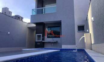 Imagem 2: Sobrado Individual com 3 dormitórios, sendo 3 suítes à venda, 135 m² por R$ 1.100.000 - Tu