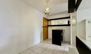 Imagem 3: NBOX CIA IMOBILIÁRIA ALUGA EM BENTO GONÇALVES - Apartamento de um quarto semi-mobiliado no