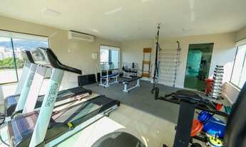 Imagem 5: Lindo apartamento junto à beira Mar Norte - 4 dorm (duas suítes) com 2 vagas