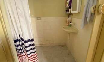 Imagem 6: VENDO CASA SOLTA EM RUA PÚBLICA NO JARDIM AMÉRICA. VALOR R$ 400.000,00