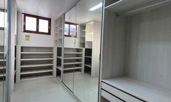 Imagem 7: Vendo belíssima casa em condomínio fechado com piscina privativa área de lazer completa 4