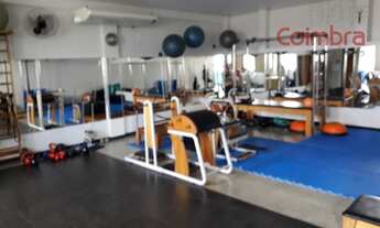 Imagem 3: Prédio comercial no bairro Grã Duquesa