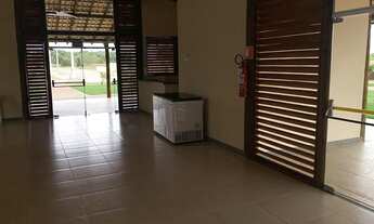 Imagem 2: Terreno no Abaís com condomínio