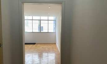 Imagem 3: Excepcional imóvel claro arejado, próximo ao metrô, à praia, ao shopping Botafogo. Vaga d