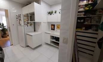 Imagem 7: Apartamento para venda possui 104 metros quadrados com 3 quartos em Ipanema - Rio de Janei