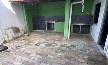 Imagem 5: Casa para aluguel possui 250 metros quadrados com 5 quartos em Grageru - Aracaju - SE