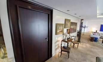 Imagem 4: Imponente e Elegante Prédio em Altíssimo Padrao próximo a praia no Leblon