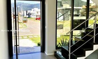 Imagem 4: Casa para Venda em Florianópolis, Rio Vermelho, 3 dormitórios, 3 suítes, 4 banheiros, 2 va