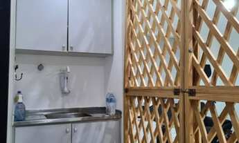 Imagem 4: Vendo Sala Comercial Ampla com Depósito, Excelente Localização