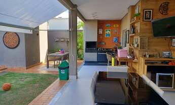 Imagem: Casa de condomínio para venda com 390 metros