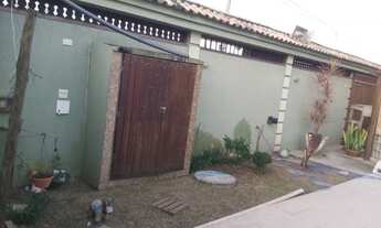 Imagem 4: Casa em obras com piscina