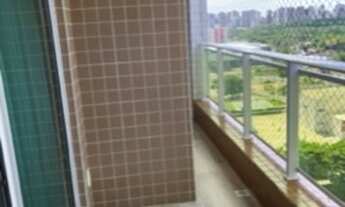 Imagem 2: Apartamento para venda tem 74 metros quadrados com 3 quartos em Guararapes - Fortaleza - C