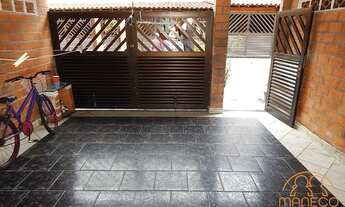 Imagem 3: Sobrado em condomínio fechado