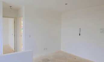 Imagem 3: CAMPO LARGO - Apartamento Padrão - JARDIM IRUAMA