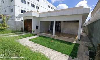 Imagem: Casa à Venda com 4 quartos, Indianópolis