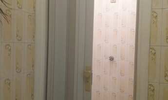 Imagem 3: Sobreposta alta com 2 dormitórios, cozinha grande, sala espaçosa com garagem coberta demar