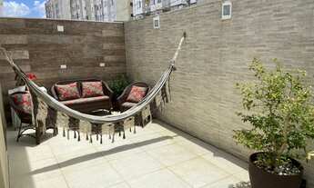 Imagem 6: Casa de condomínio para venda tem 136 metros quadrados com 4 quartos