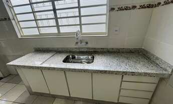 Imagem 7: Excelente casa com casa de fundo