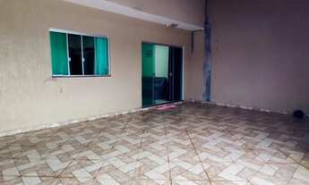 Imagem 2: Casa para venda tem 200 metros quadrados com 3 quartos