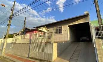 Imagem: Casa (Padrão), com 3 quartos e 3 banheiros