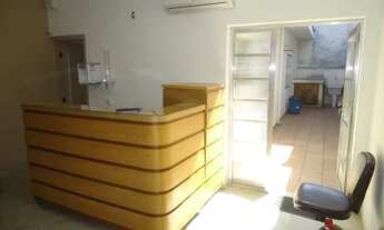 Imagem: Casa Comercial á 50m do METRO Pça. Árvore