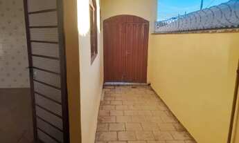 Imagem 2: Casa 2 dormitórios mais 2 cômodos no fundo Jd. América