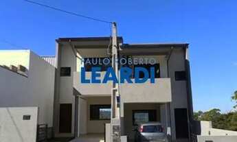 Imagem: SOBRADO - POTECAS - SC