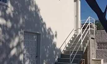 Imagem 2: Casa com 2 pisos em Criciúma SC