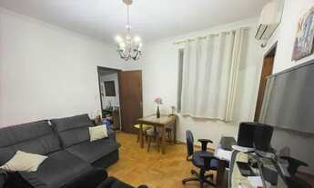 Imagem 2: Apartamento no Centro de 2 dormitórios desocupado