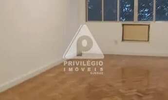 Imagem: Privilegio vende Sala. 3 qtos. Ste. Coz