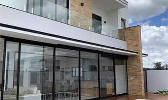 Imagem 3: Casa de condomínio para venda com 347 metros quadrados com 3 quartos