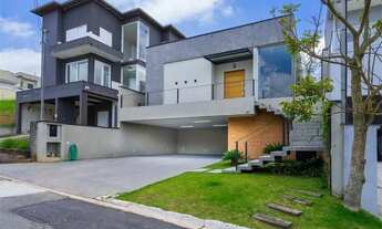 Imagem 2: Casa Semi térrea em Aldeia da Serra com 3 suítes