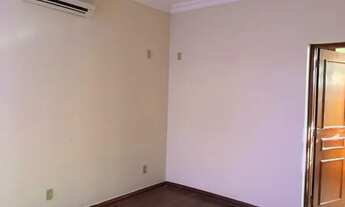 Imagem 4: Sobrado para aluguel e venda tem 400 metros quadrados com 4 quartos