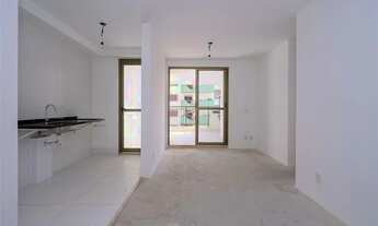 Imagem 2: Apartamento com varanda gourmet recém entregue pela construtora