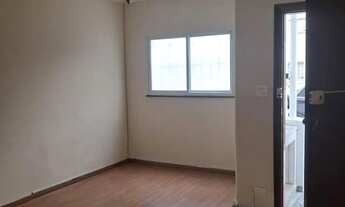 Imagem 2: Vendo Sobrado 2 dormitórios, Metro Tatuapé rua comercial e residencial