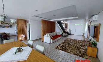 Imagem 2: Excelente Casa 4 dormitório(s) em Balneário - Florianópolis