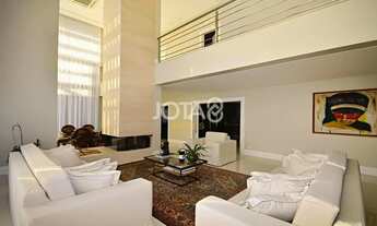 Imagem 2: CASA EM SANTA FELICIDADE COM 4 SUÍTES E 6 VAGAS Casa Em Santa Felicidade Com 4 Suítes E 6