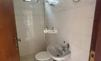 Imagem 15: Casa residencial com 3 quartos 1 suíte disponível para locação no bairro Tibery em Uberlân