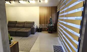 Imagem 2: Imóvel para aluguel possui 360 metros quadrados com 3 quartos em Centro - Florianópolis