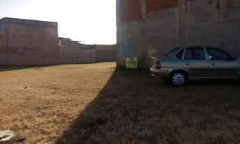 Imagem 4: CRECI 19258 -F /DF P.C Reduzino vende lote de esquina na Qd 406 no Recanto das Emas - Bras