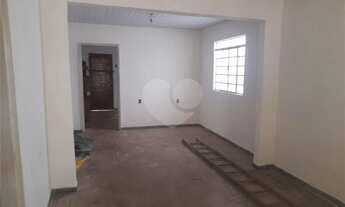 Imagem 2: Casa com 3 quartos à venda em Jardim Domingos Sávio - SP