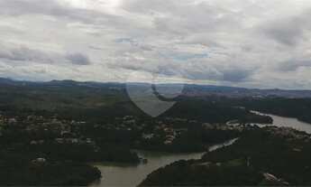 Imagem: Condomínio com 4 quartos à venda em Vila