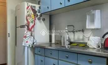 Imagem 7: Apartamento com 2 quartos em Centro Histórico - Porto Alegre - RS