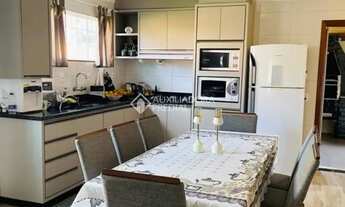 Imagem 4: Casa Mobiliada 3 dormitórios - Aluguel Anual Ingleses