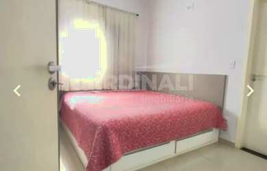 Imagem 7: Casa com excelente localização, próximo a supermercados e comércios