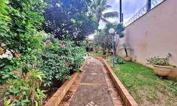 Imagem 2: Terreno Comercial c/ Edícula