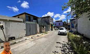 Imagem 2: Casa para Venda em Lauro de Freitas, Caji, 2 dormitórios, 1 suíte, 2 banheiros, 2 vagas