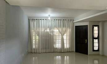 Imagem 3: Lindo Sobrado com 3 dormitórios, pátio com área gourmet, garagem para 1 ou 2 carros