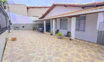 Imagem: Casa Lote inteiro 5 quartos sendo 1 suite